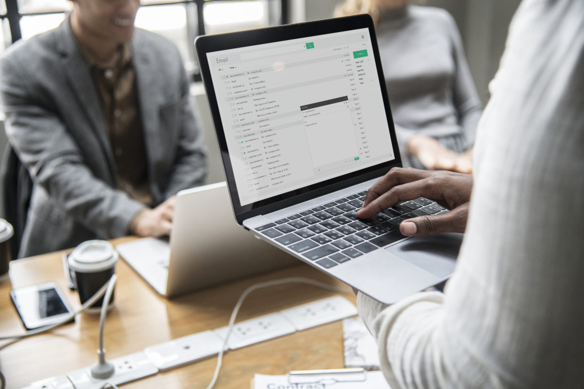 email compliance 