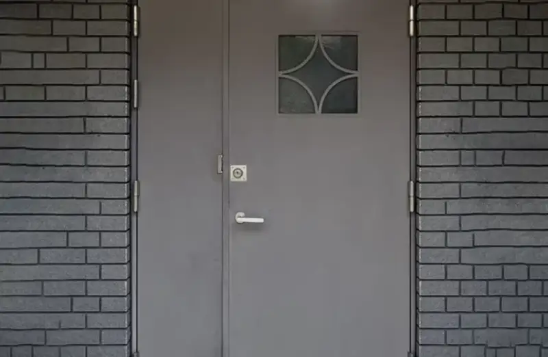 door manufacturers in dubai