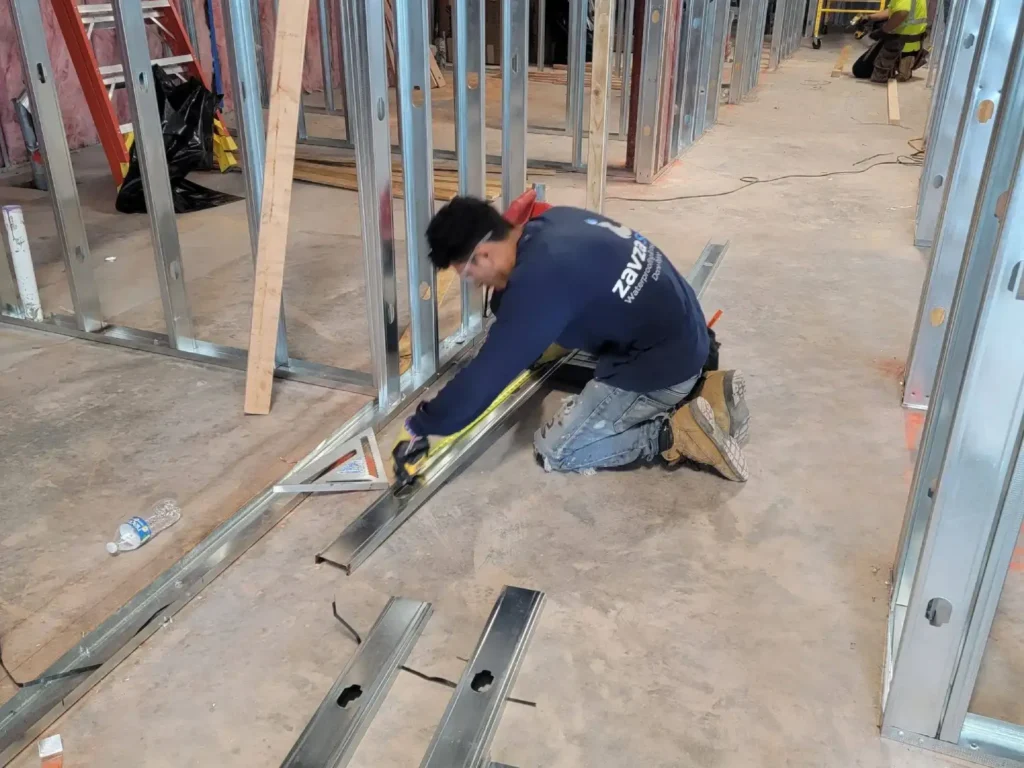 Zavza Seal workers during aspen dental, Holbrook NY construction